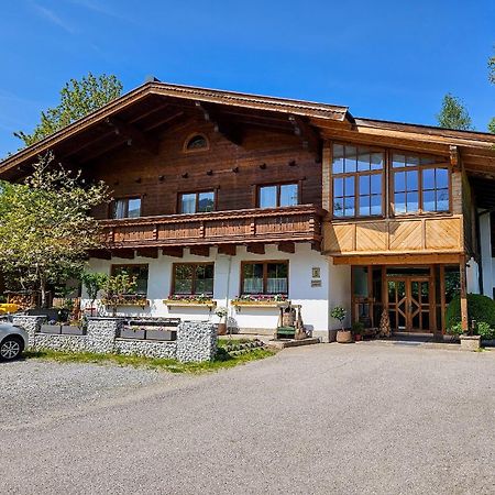 Landhaus Aaron Altenmarkt im Pongau Exteriör bild