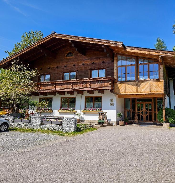 Landhaus Aaron Altenmarkt im Pongau Exteriör bild